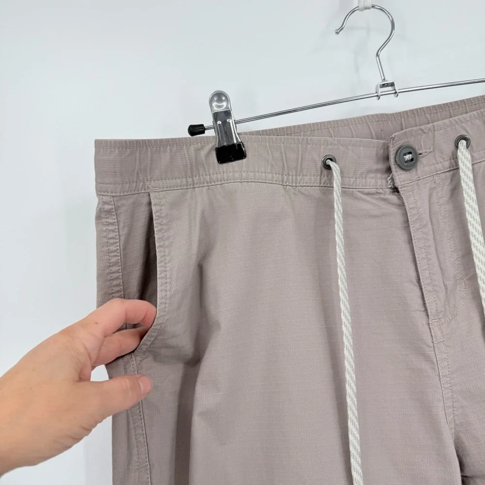 Vuori Womens Ripstop DuraTerra Pant in Hazel Mauve Size XL - Picture 10 of 12